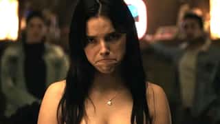 Obsession: First Look At Nikki As A Roaming Character In Universal's Halloween Horror Nights - Video