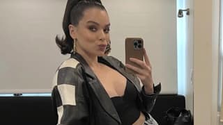 SINNERS Star Hailee Steinfeld Dresses As Her Character, Vampire Mary, For Halloween