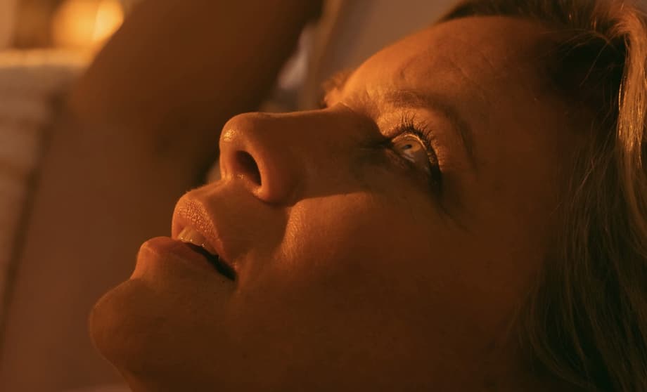 HELD HOSTAGE IN MY HOUSE Star Amy Smart Reveals What It Was Like Being Tied To A Bed For Four Days