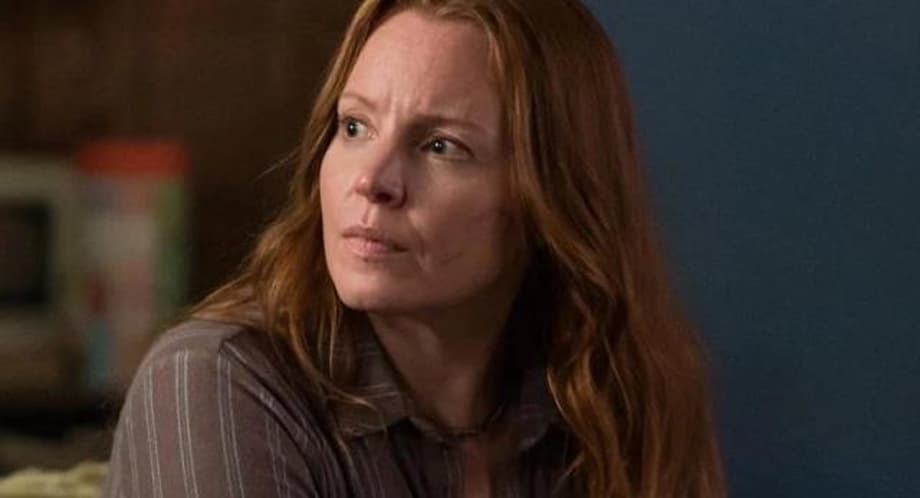 YELLOWJACKETS Season 2 Stills Feature Our First Look At Lauren Ambrose As Grown-Up Van