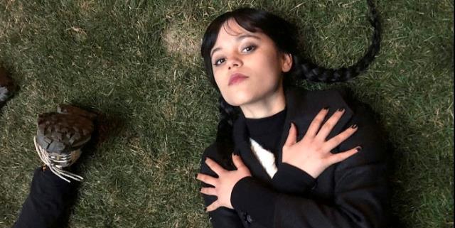 Jenna Ortega Shares New Sneak Peek Of Wednesday Addams In Netflix Hot Sex Picture 6239
